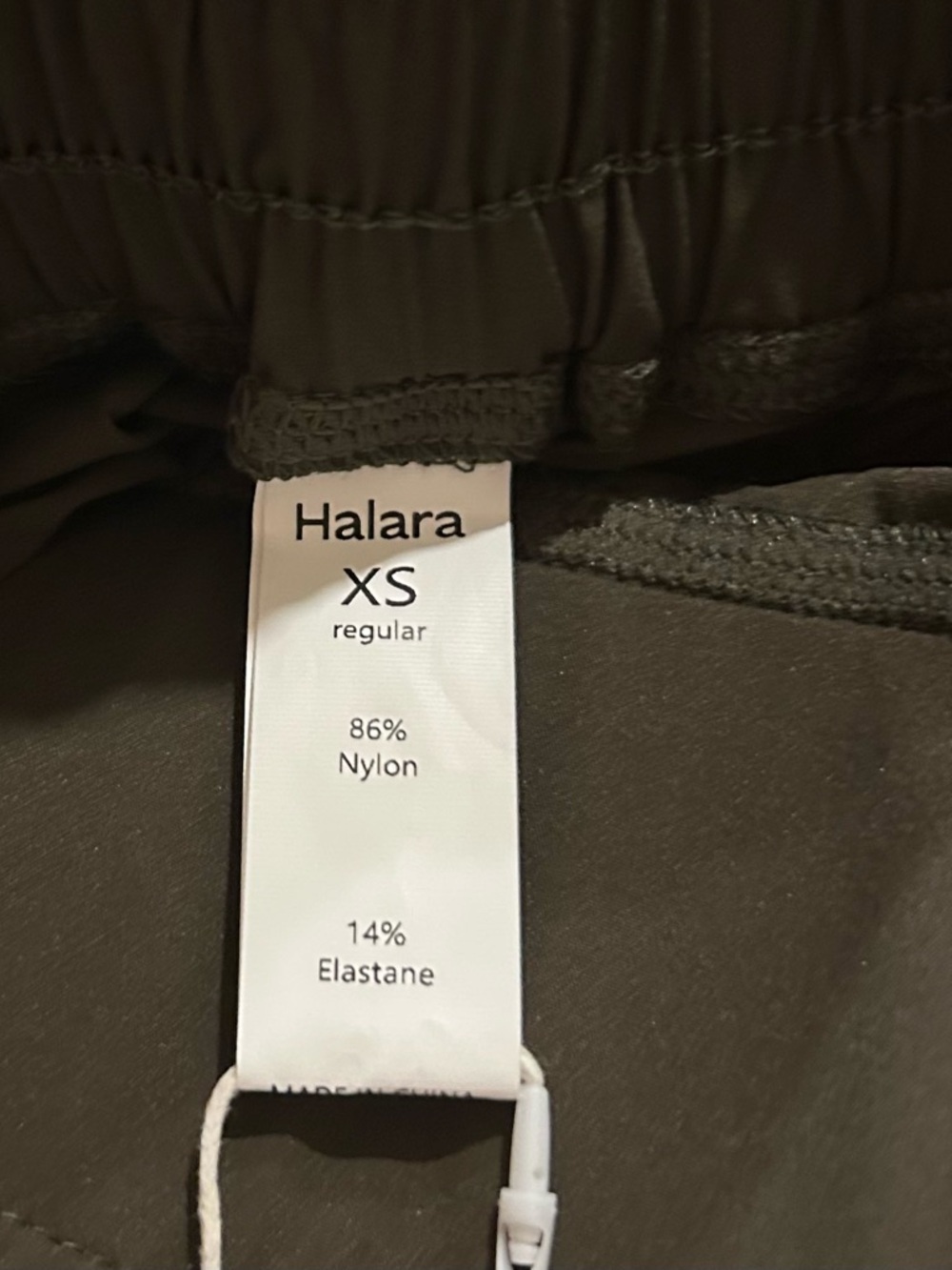 Halara High Waisted Elastic Waistband Hiking Joggers Size XS Green NEW With Tags - Picture 8 of 9